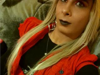 Horny trans cam Paulinatslive